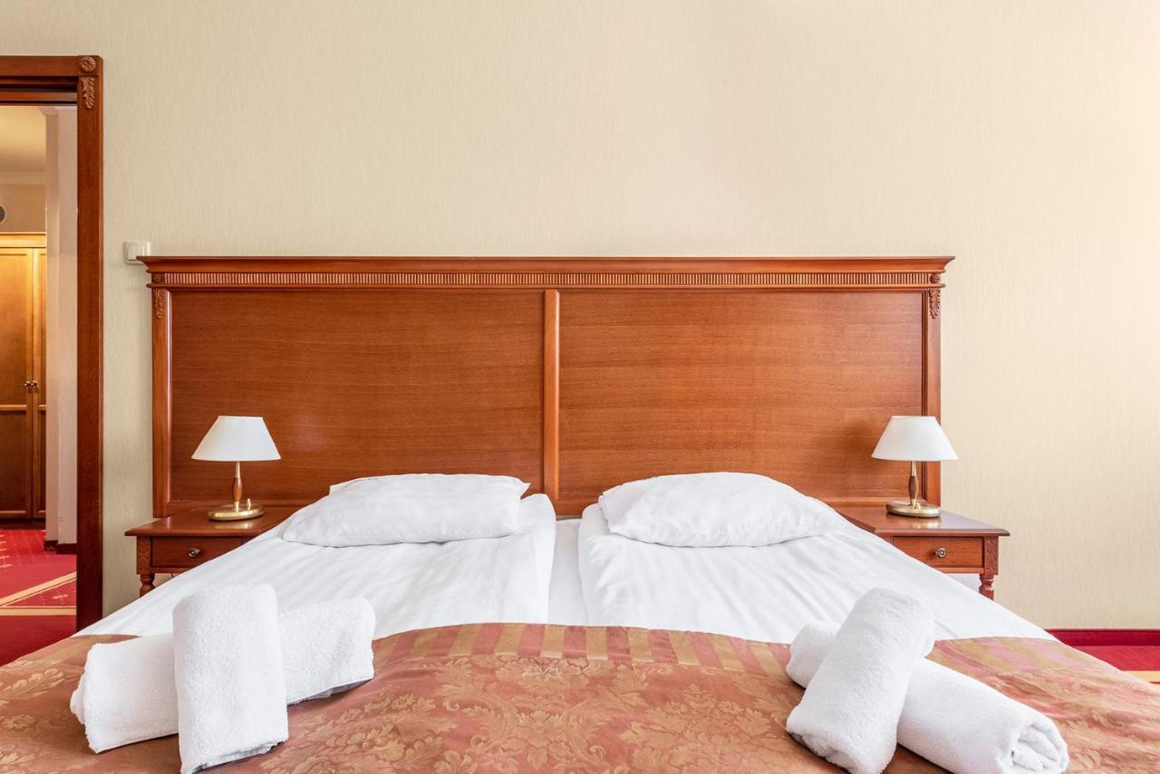 Hotel Stodolka Cminsk 외부 사진
