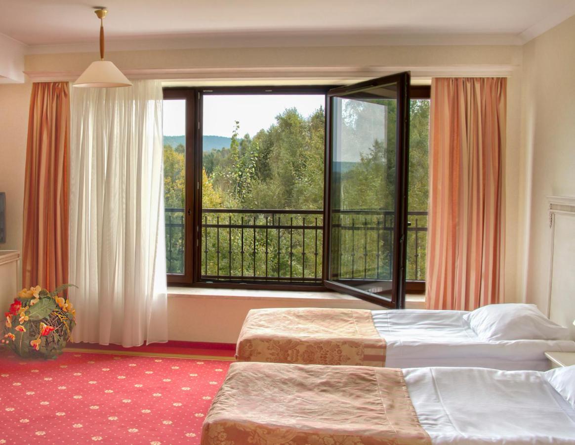 Hotel Stodolka Cminsk 외부 사진