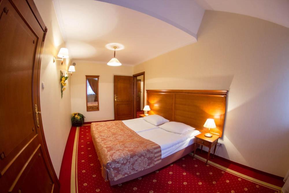Hotel Stodolka Cminsk 외부 사진